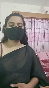 Snapshot of Amisha-2 chatting on 05-23-26, 04:39 Amisha-2 online show from 05-23-26, 04:39