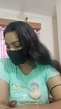 Snapshot of Amisha-2 chatting on 05-18-26, 06:29 Amisha-2 online show from 05-18-26, 06:29