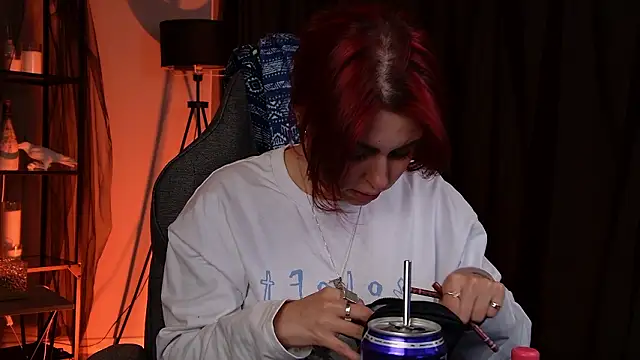 Lana  May online show from 02-09-26, 02:26