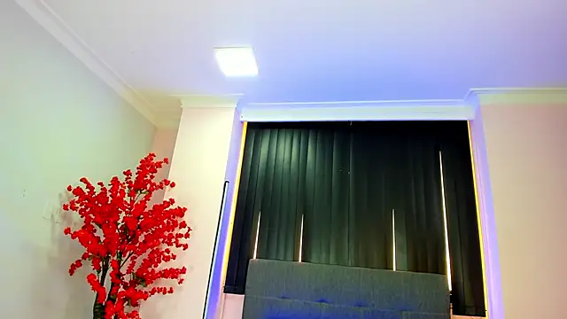 Snapshot of rachel_mendoza chatting on 09-10-25, 01:32 rachel mendoza online show from 09-10-25, 01:32