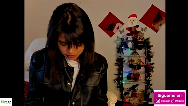 meganthompsonn22 online show from 11-27-25, 01:06