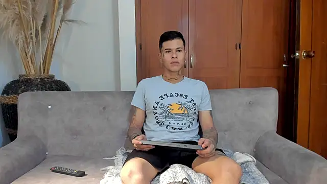 jamesinked  online show from 11-09-25, 08:13