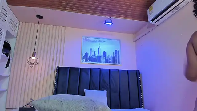 viiolett lee online show from 04-14-26, 08:25