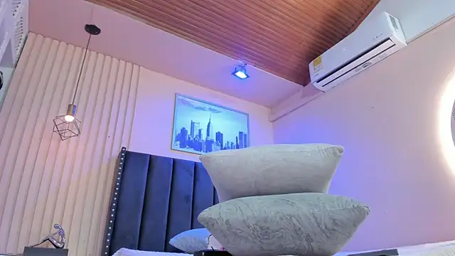 viiolett lee online show from 04-08-26, 09:05