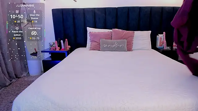 susyy7 online show from 10-17-25, 03:43