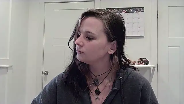 Snapshot of CherryWilde chatting on 01-07-26, 03:39 CherryWilde online show from 01-07-26, 03:39