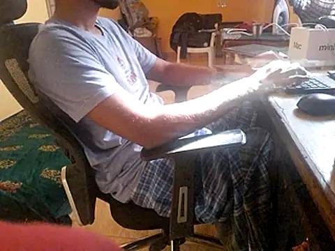 Aloneguy bangalore online show from 12-22-25, 10:04