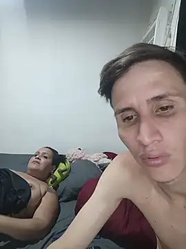 Milfvalesk online show from 06-17-26, 07:57