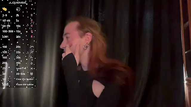 Snapshot of Avril_Pearly_ chatting on 04-18-26, 10:28 Avril Pearly online show from 04-18-26, 10:28