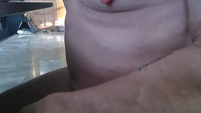 Toy-Daddy online show from 03-04-25, 12:33