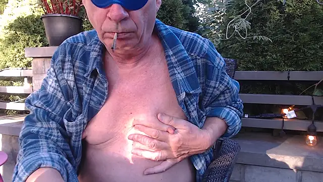 Toy-Daddy online show from 09-20-25, 09:31