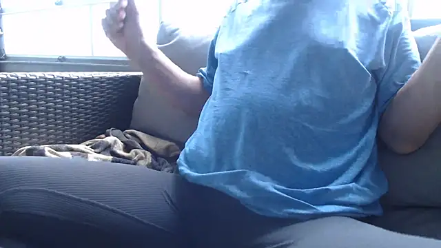 Toy-Daddy online show from 09-25-25, 04:24