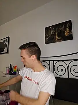 Snapshot of nickdtr chatting on 02-21-26, 04:53 nickdtr online show from 02-21-26, 04:53