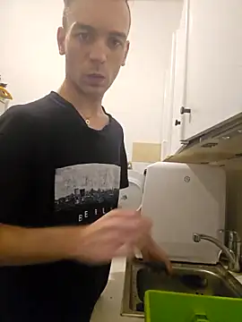 Snapshot of nickdtr chatting on 02-11-26, 05:24 nickdtr online show from 02-11-26, 05:24