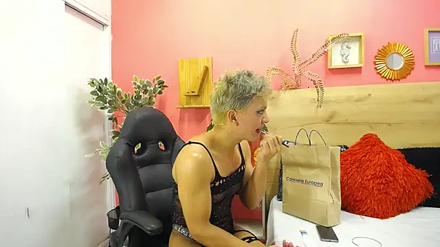 aslyhernandez 7 online show from 03-13-26, 12:10