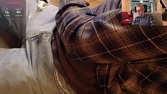 NofaceMan   online show from 12-02-24, 04:04