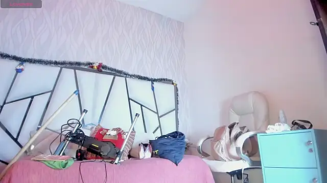 Victoriaa millers online show from 12-02-25, 07:37