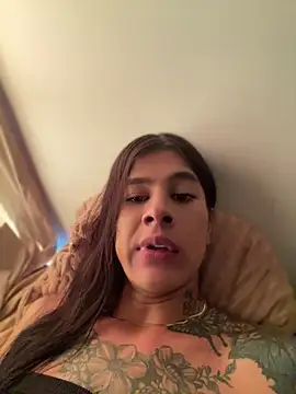 Snapshot of daniigarcia chatting on 04-18-26, 08:31 daniigarcia online show from 04-18-26, 08:31