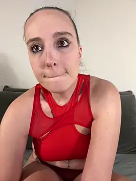 Snapshot of thats_lou chatting on 03-19-25, 08:43 thats lou online show from 03-19-25, 08:43