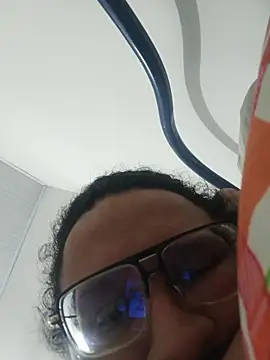 beautiful hands  online show from 02-13-26, 09:20