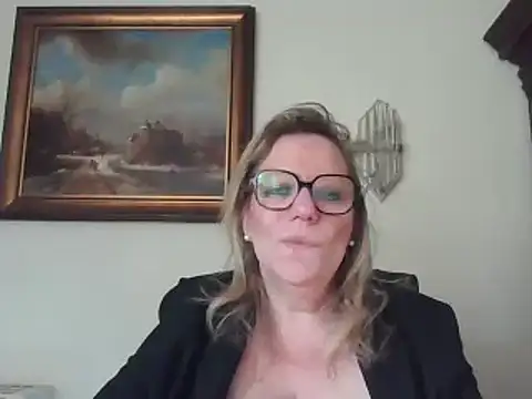 Silkesquirt online show from 01-13-25, 01:49