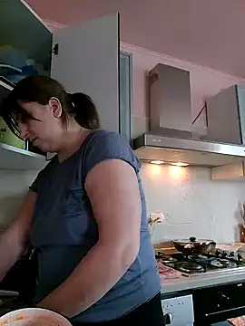 Snapshot of larylary6969 chatting on 12-12-24, 12:22 larylary6969 online show from 12-12-24, 12:22