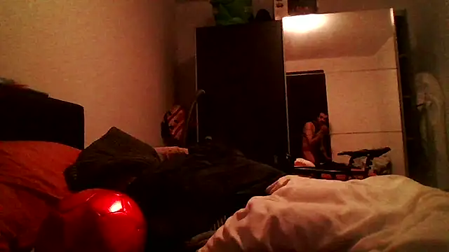 P4RtYBOII92 online show from 10-10-25, 03:51