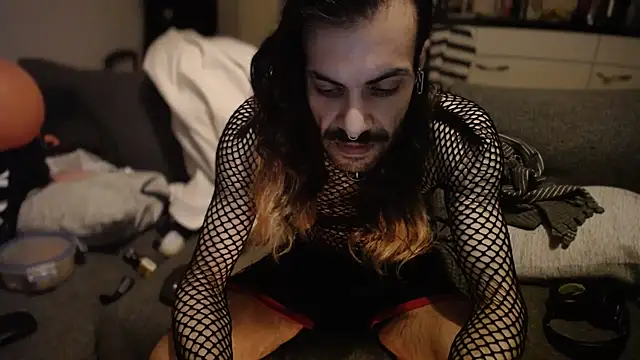 P4RtYBOII92 online show from 09-25-25, 07:20