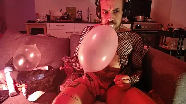 P4RtYBOII92 online show from 02-22-26, 12:07