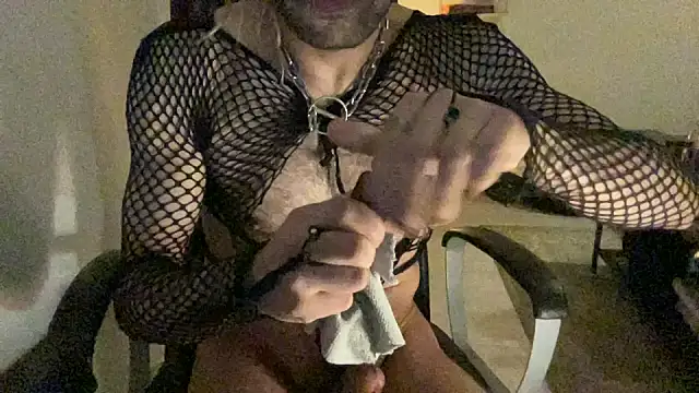 P4RtYBOII92 online show from 12-14-25, 03:57