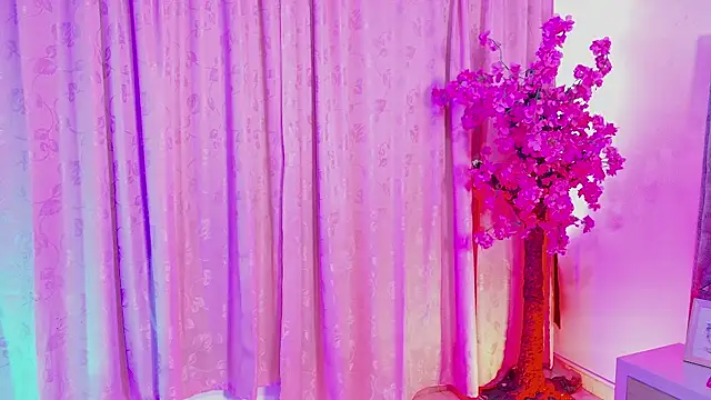 Elith noa online show from 01-13-26, 07:29