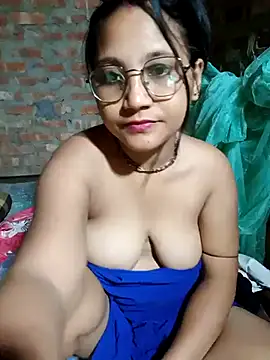 Snapshot of Cuterinki chatting on 05-29-26, 08:15 Cuterinki online show from 05-29-26, 08:15