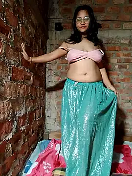 Cuterinki online show from 04-16-26, 09:04