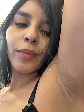 Snapshot of _miaquevedo_ chatting on 05-23-26, 02:16 miaquevedo online show from 05-23-26, 02:16