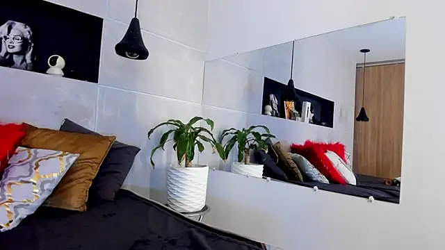 BERGINY  online show from 02-19-25, 08:10