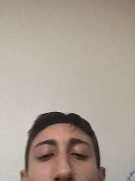 Snapshot of kerimyuce chatting on 11-27-25, 10:48 kerimyuce online show from 11-27-25, 10:48