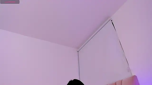 Snapshot of ZarianaEvanz chatting on 06-01-26, 11:04 ZarianaEvanz online show from 06-01-26, 11:04
