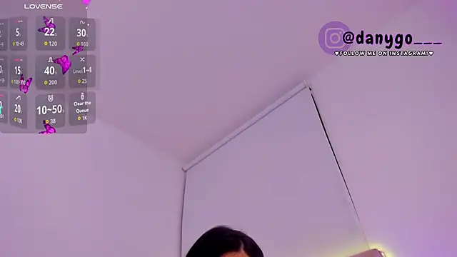 ZarianaEvanz online show from 10-22-25, 11:14