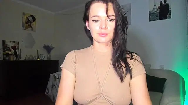 Snapshot of damla555 chatting on 06-30-26, 09:59 damla555 online show from 06-30-26, 09:59