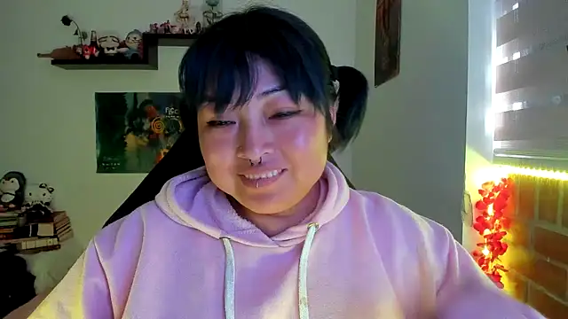 Shaddycute  online show from 03-09-26, 03:48