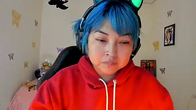 Shaddycute  online show from 09-19-25, 08:02