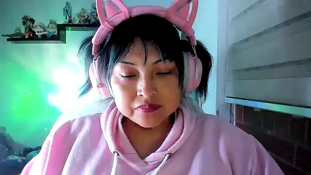 Shaddycute  online show from 06-02-26, 04:12