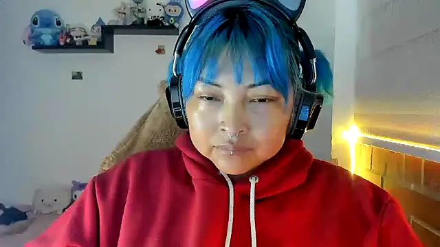 Shaddycute  online show from 12-16-25, 11:25