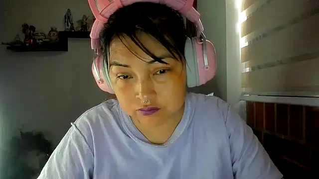 Shaddycute  online show from 07-31-26, 11:42
