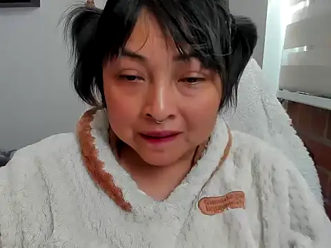 Shaddycute  online show from 06-15-26, 06:07