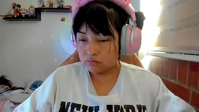 Shaddycute  online show from 07-07-26, 03:26