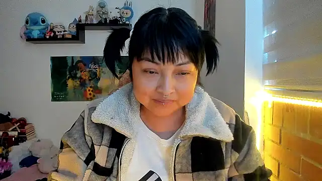 Shaddycute  online show from 02-18-26, 02:57