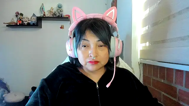 Shaddycute  online show from 05-26-26, 02:48