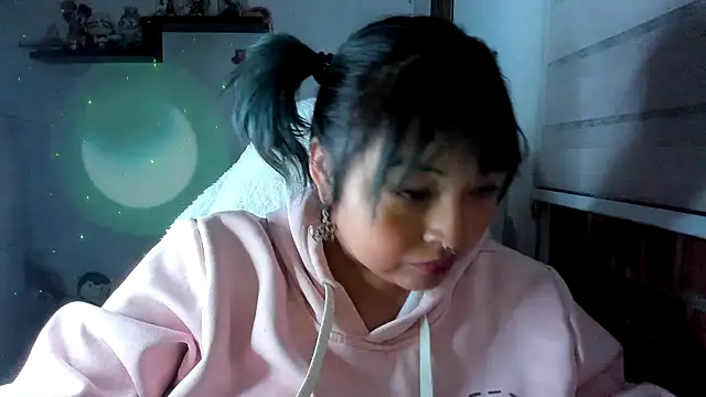 Shaddycute  online show from 06-20-26, 03:22