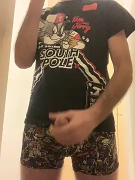 Snapshot of J3sus721 chatting on 12-10-24, 04:56 J3sus721 online show from 12-10-24, 04:56